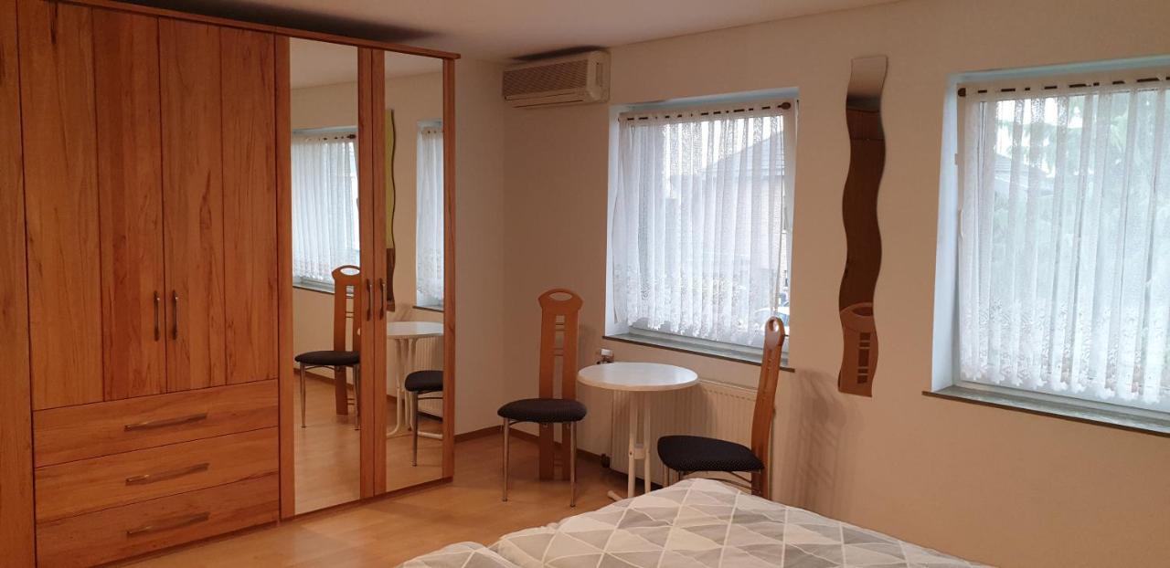 Gaestezimmer Junglas 보른하임 외부 사진