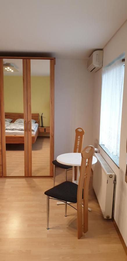 Gaestezimmer Junglas 보른하임 외부 사진