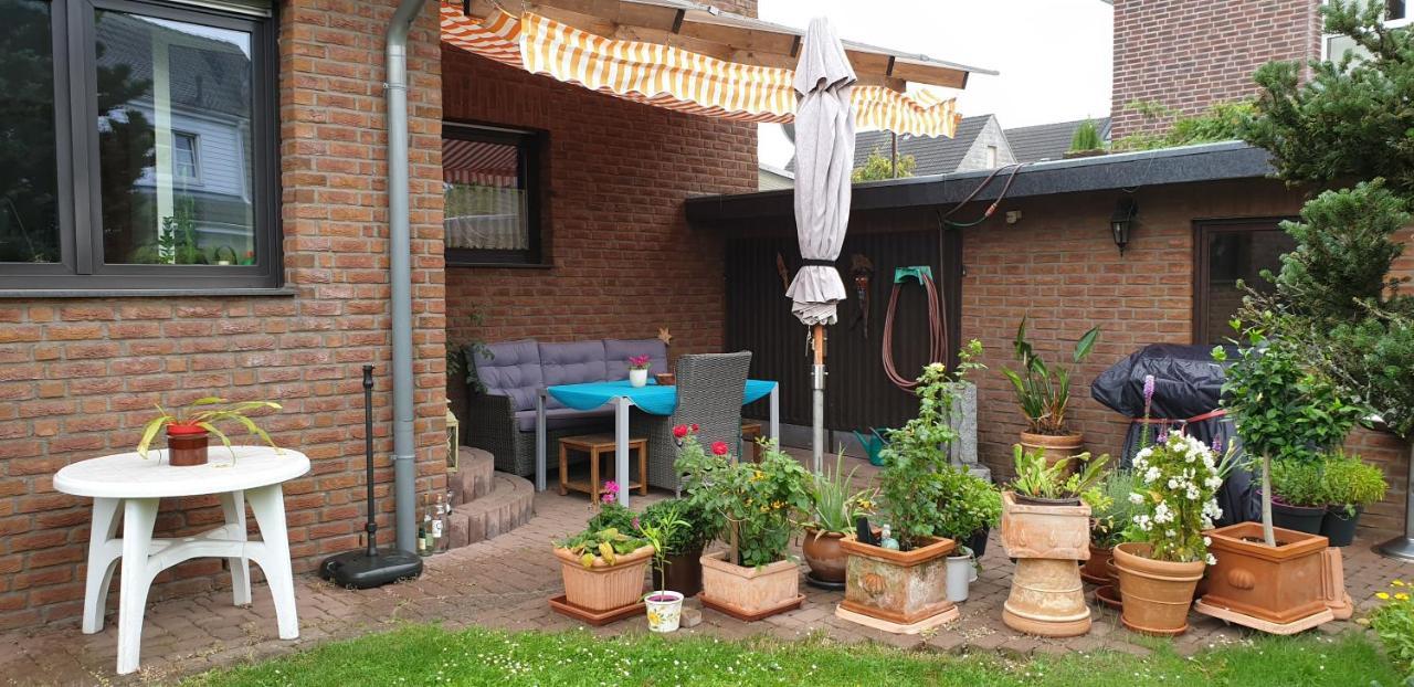 Gaestezimmer Junglas 보른하임 외부 사진