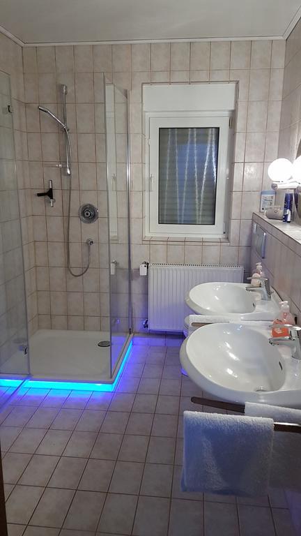 Gaestezimmer Junglas 보른하임 외부 사진